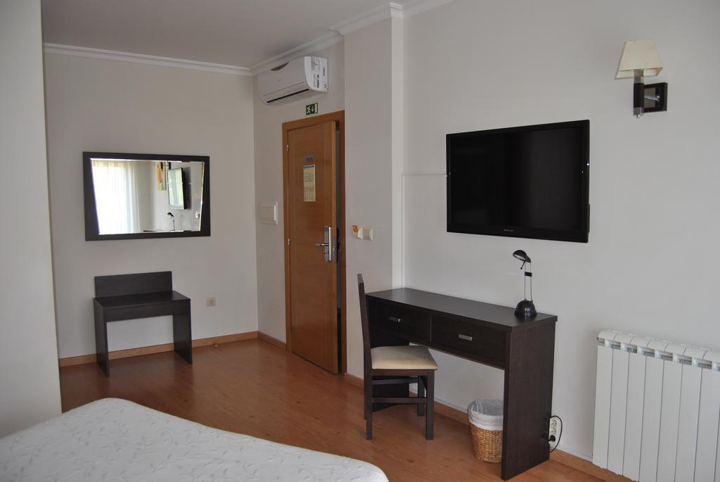 Hotel Covilhã Jardim Exterior foto